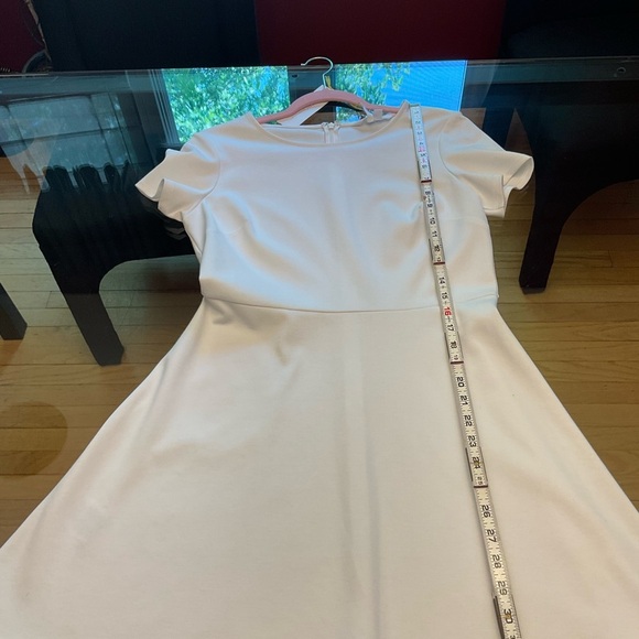 NWT BCBGMaxAzria Chic White Mini Dress - Picture 9 of 12